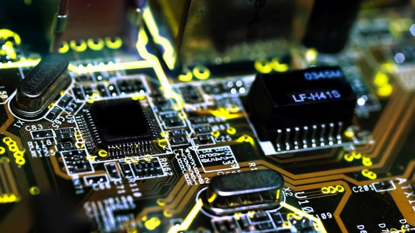 Обнаружена уязвимость в процессорах Intel