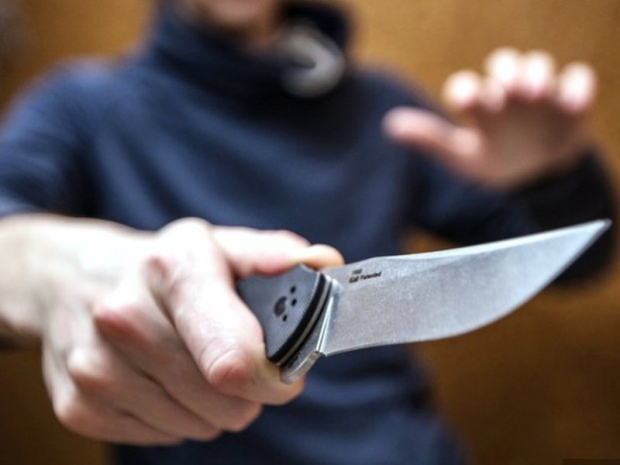 Житель Лисаковска, получив удар ножом, сам добрался до больницы