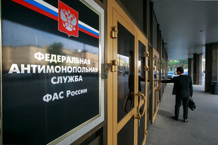 Полный запрет валютных контрактов внутри страны предложили в России