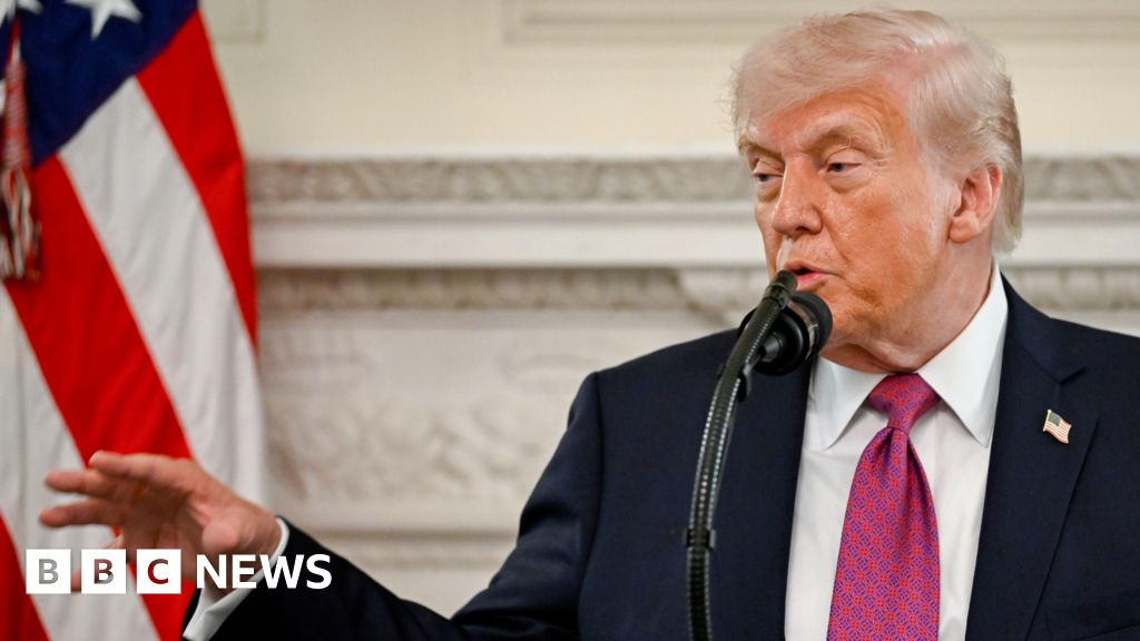 Трамп продлил перемирие с Ираном после дня дипломатических маневров