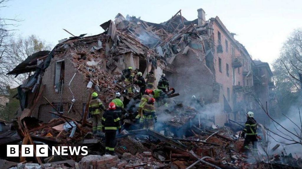 Семь человек погибли в результате массированной атаки РФ на Украину