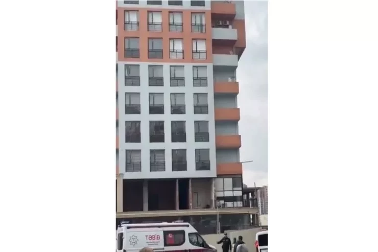 В Баку рабочий погиб в результате несчастного случая