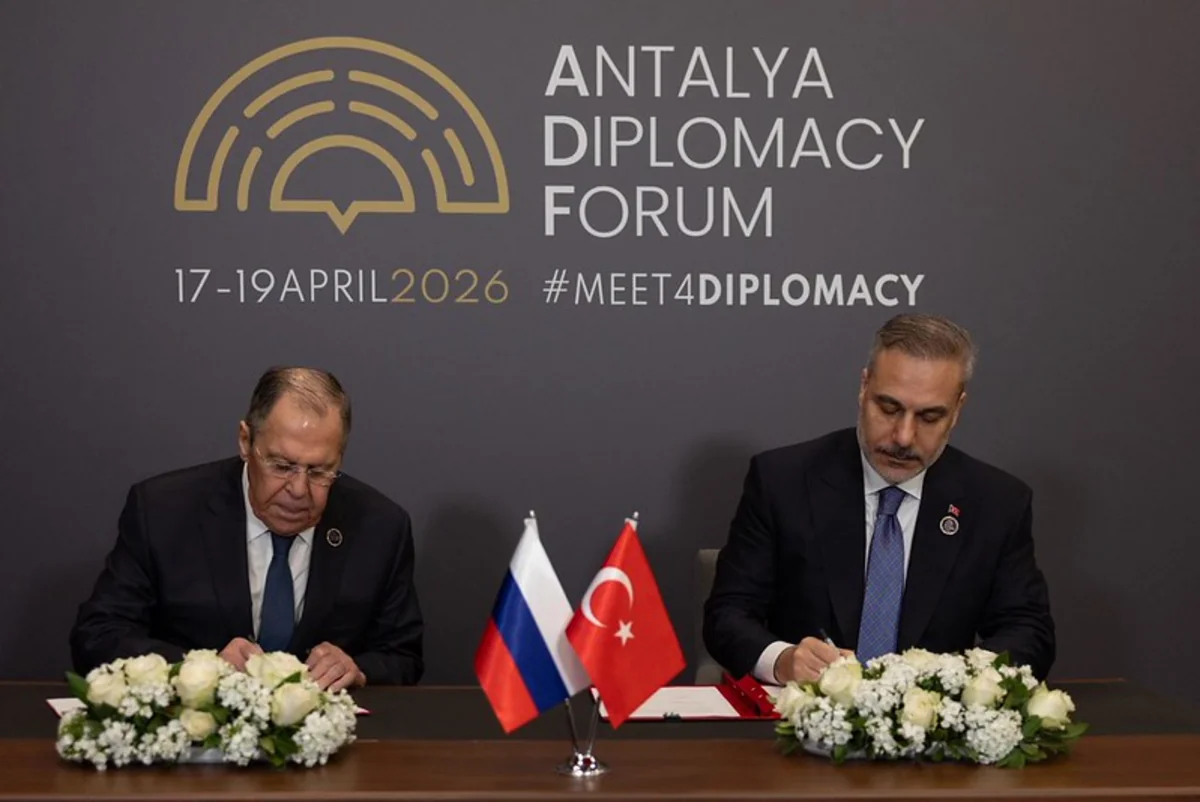 Фидан и Лавров подписали консультативный план действий на 2026-2027 годы