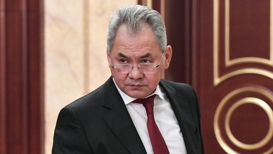 Шойгу поставил ультиматум Еревану: «Нельзя одним и тем же местом сидеть на разных поездах»