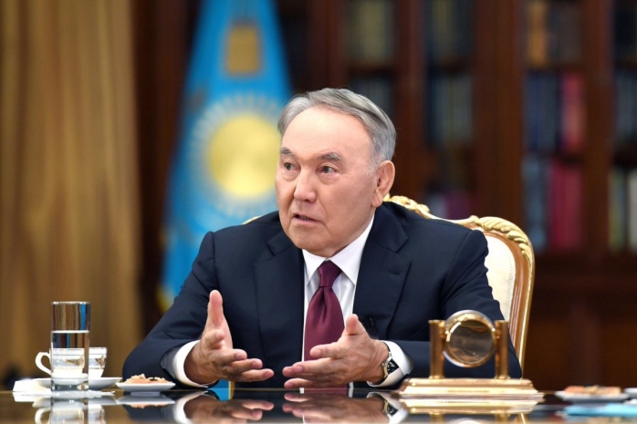 Назарбаев поручил выделить 200 миллионов тенге на борьбу с коронавирусом