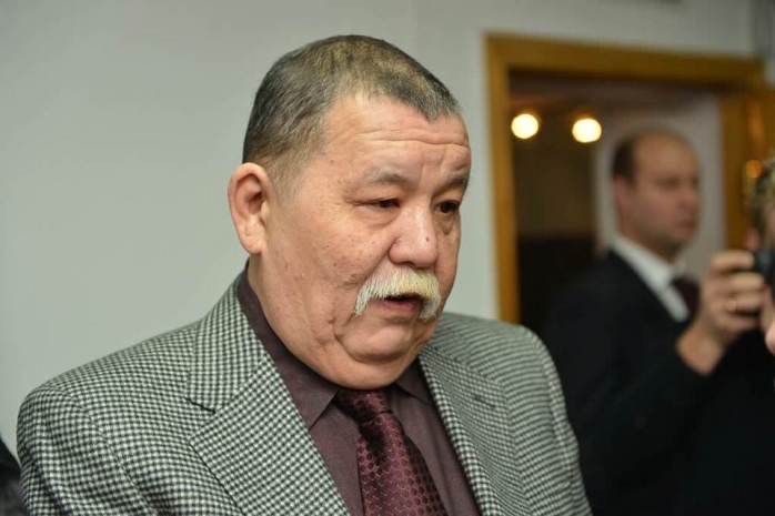 Сарсенов жалуется на беззаконие в КУИС КазахстанаЭксклюзив