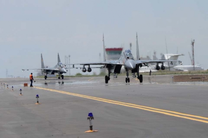 Новейший Су-30СМ в небе Казахстана (ФОТО)