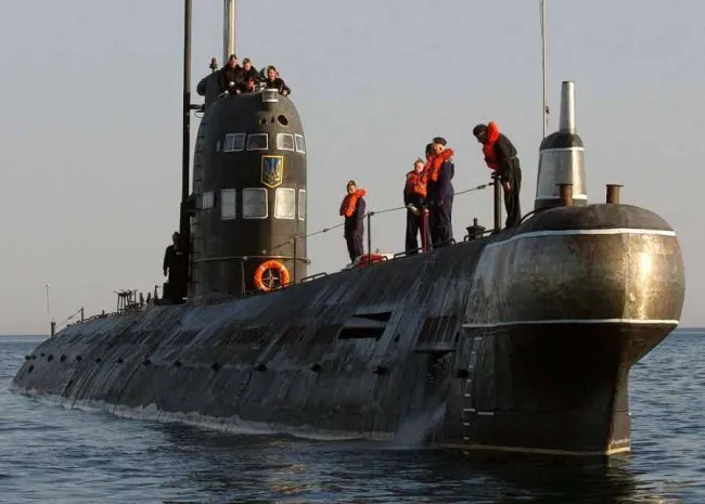Россия готова передать Казахстану украинскую подводную лодку