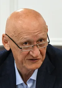 Болат Жамишев
