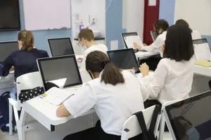 Единый методический стандарт по профориентации внедряется в казахстанских школах