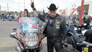 Казахстанский байкер Петрухин планирует продолжить путешествие