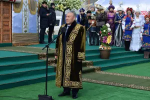 Нурсултан Назарбаев поздравил казахстанцев с Наурыз мейрамы