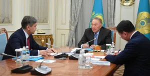 Президент с министром обороны обсудили отправку казахстанских миротворцев