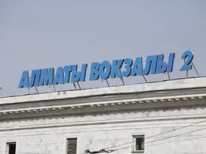Водителей-штрафников не выпустят из Алматы