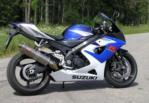 Suzuki отзывает почти 23 000 мотоциклов