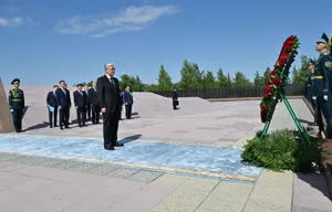 Токаев посетил музейно-мемориальный комплекс «АЛЖИР»