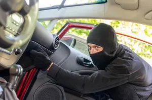 Восемь миллионов тенге украдено из автомобиля в Караганде