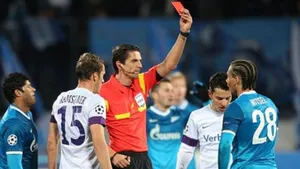 «Зенит» терпит неудачу в Лиге Чемпионов