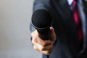 Два десятка журналистов хотят стать депутатами в Казахстане