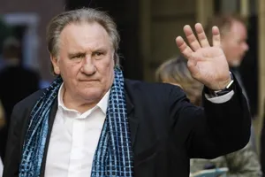 Жерар Депардье приговорен к 18 месяцам лишения свободы условно