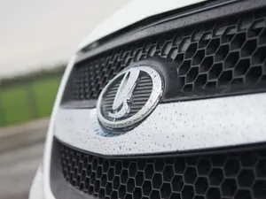 Руководители АВТОВАЗа пересаживаются на автомобили Lada