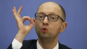 Украинские СМИ сообщили о побеге Яценюка за границу