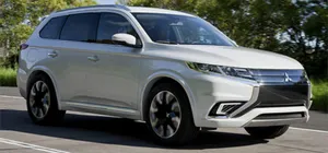 Обновленный Mitsubishi Outlander получит новый мотор