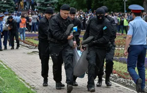 26 человек задержаны после митингов в Алматы и Нур-Султане