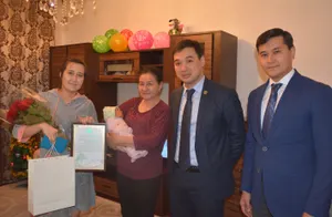 В Казахстане вручено свидетельство о рождении «проактивному» ребенку