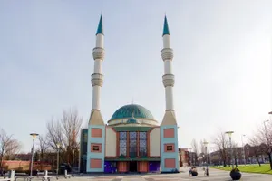 Вандалы осквернили мечеть в Нидерландах