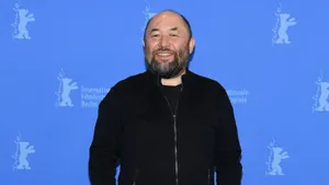 Бекмамбетов готовит фильм о массовом расстреле в колледже в Керчи