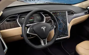Сбой Tesla унес жизни двух человек в Китае