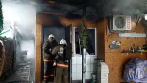В Алматы сгорел дом