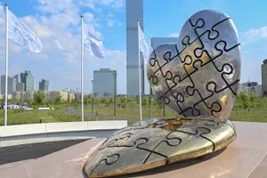 Токаев принял участие в церемонии открытия мемориала «Алтын жүрек»