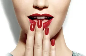 Летняя коллекция 2014 г. губных помад BeYu Happy Kiss Collection