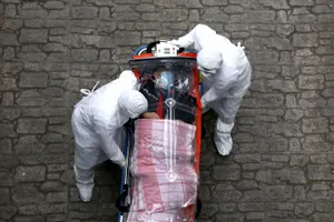 Более 800 тысяч человек погибло в мире от COVID-19