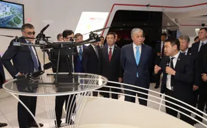 Касым-Жомарт Токаев посетил офис компании Hikvision