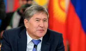 Президент Атамбаев рад победе над Казахстаном