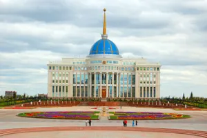 Президенты, короли и императоры: кто поздравил Нурсултана Назарбаева с Днем независимости