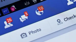 Facebook отключил искусственный интеллект из-за общения ботов на собственном языке