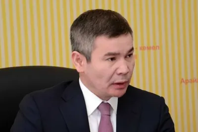 Рыскалиев вывозил награбленные деньги в китайских сумках