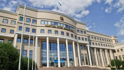 Министры иностранных дел Казахстана и Кувейта обсудили ситуацию на Ближнем Востоке