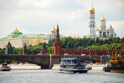 Новые ограничения вводят в Москве