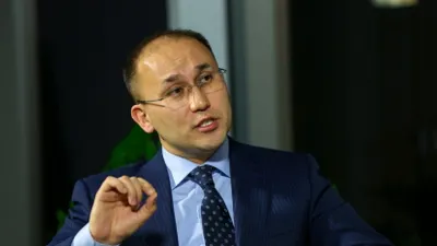 Грипп или простуда – Абаев поставил диагноз вернувшимся из Китая