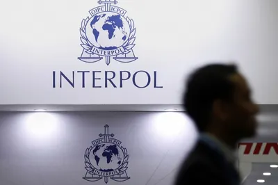 Трое мошенников из Казахстана скрывались в США
