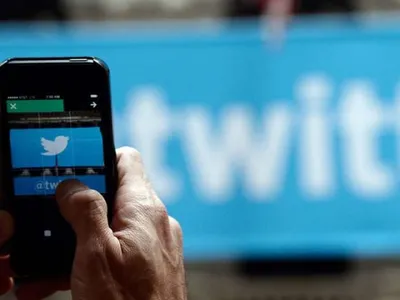 Twitter снял ограничение в 140 символов в личных сообщениях