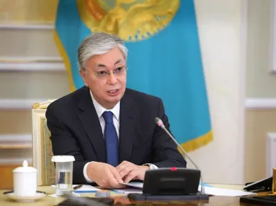 Токаев попросил казахстанцев соблюдать карантинные меры