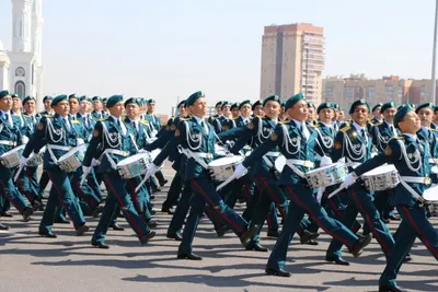 Военный парад 7 мая открыл президент РК – Верховный главнокомандующий Нурсултан Назарбаев