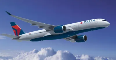 Пассажирам Delta Airlines устроили «пытку водой» во время рейса