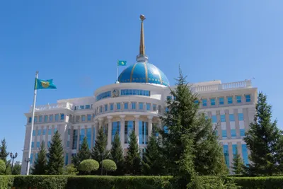 «Банк біледі»: Ақорда Тоқаевтың жеті триллион теңгенің «аударылуы» туралы сөзін түсіндірді